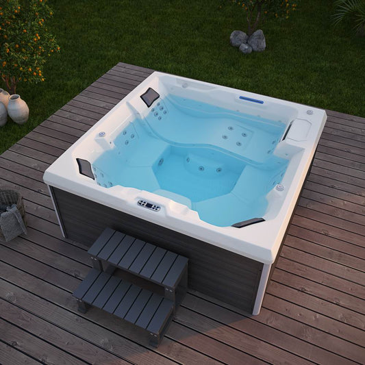 What to consider when choosing a luxury hot tub in BOCYBOON